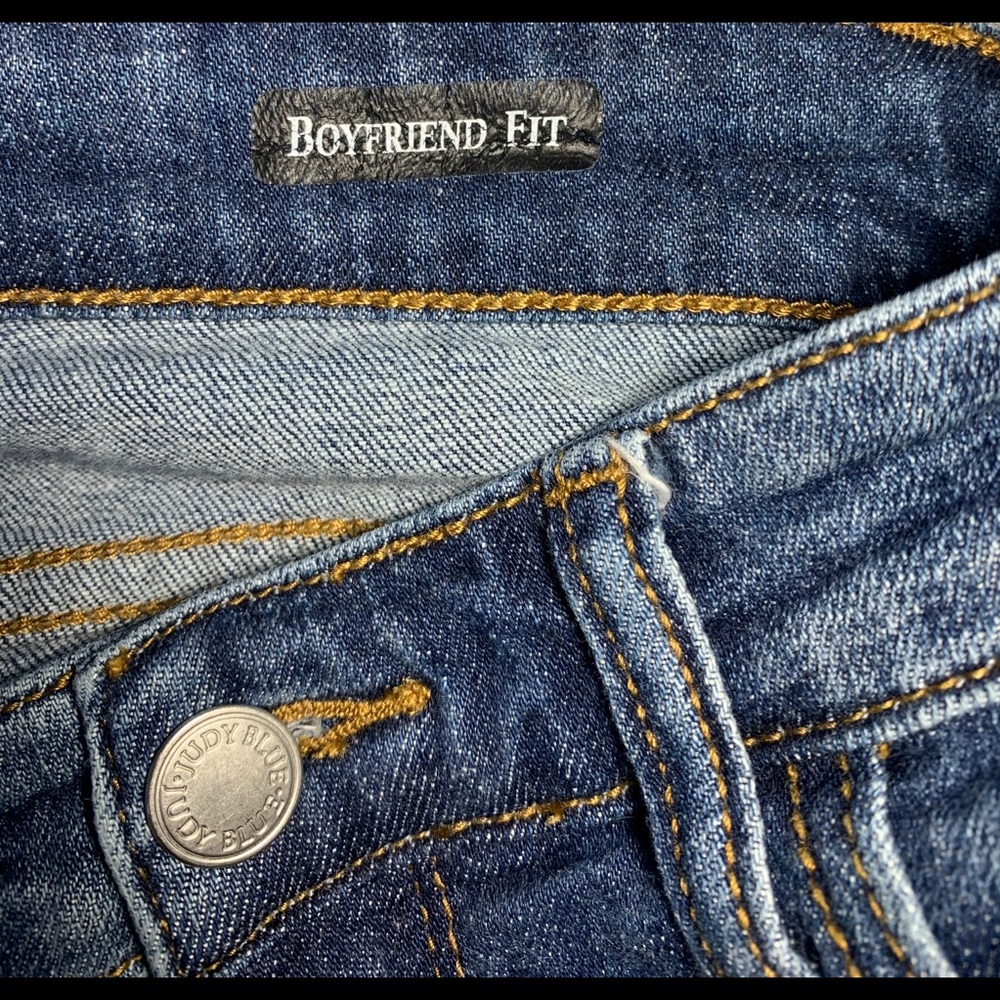 judy blue ripped jeans